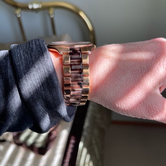 Michael Kors watch - Picture 13 of 15